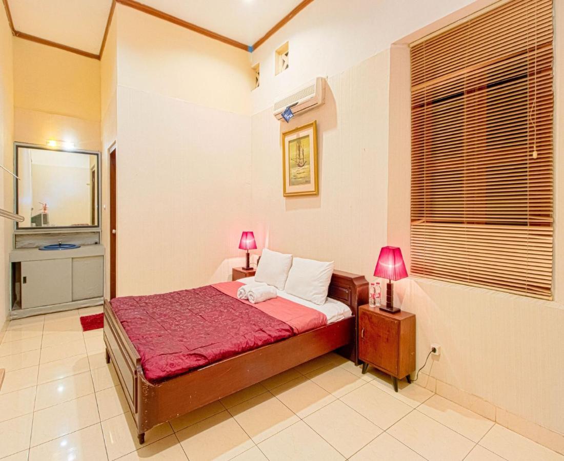 D'Talent Hotel Yogyakarta Extérieur photo