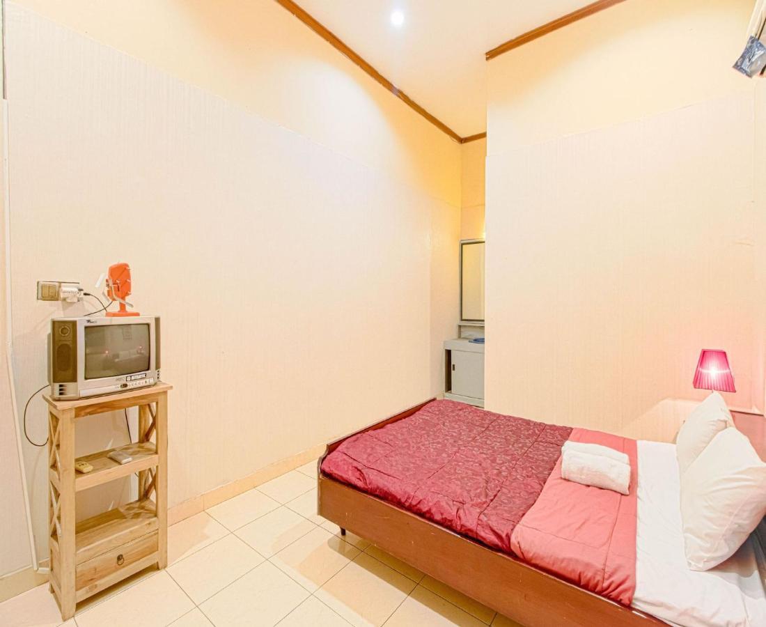 D'Talent Hotel Yogyakarta Extérieur photo